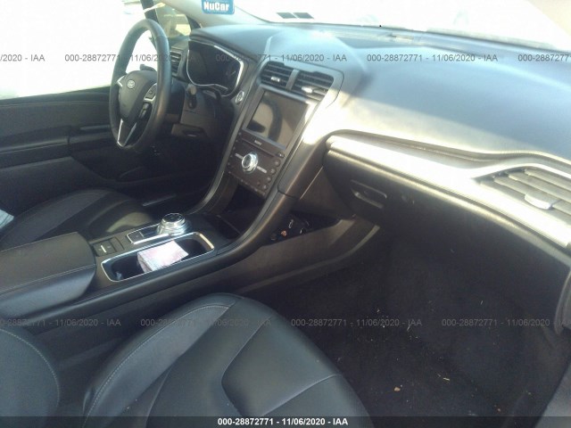 Photo 4 VIN: 3FA6P0RUXJR269366 - FORD FUSION HYBRID 