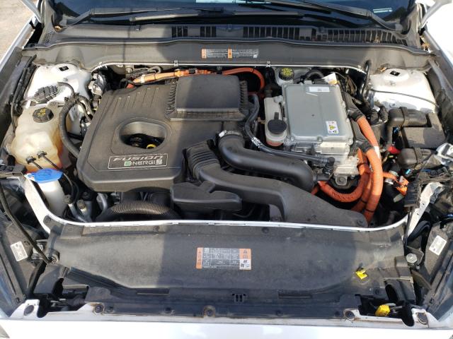 Photo 6 VIN: 3FA6P0SU0GR164404 - FORD FUSION TIT 