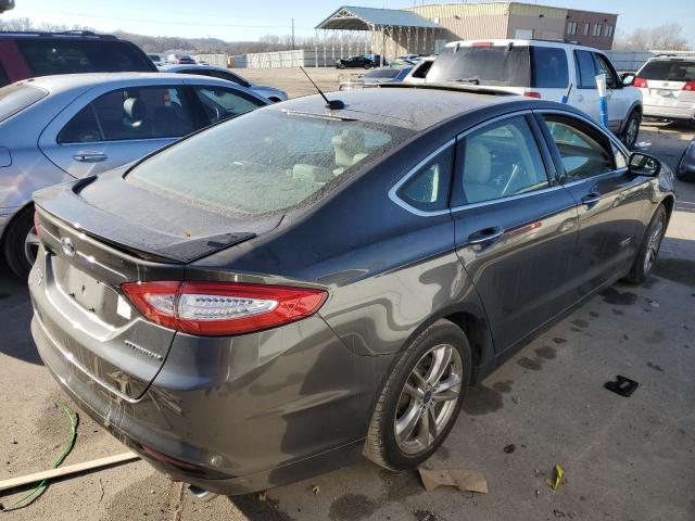 Photo 2 VIN: 3FA6P0SU0GR241806 - FORD FUSION 