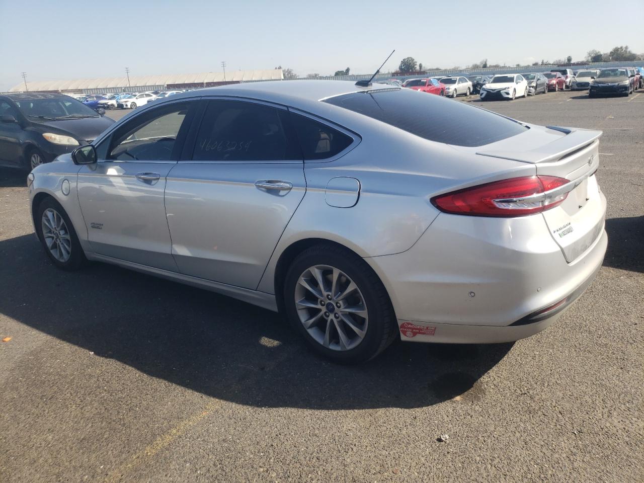 Photo 1 VIN: 3FA6P0SU0HR329899 - FORD FUSION 