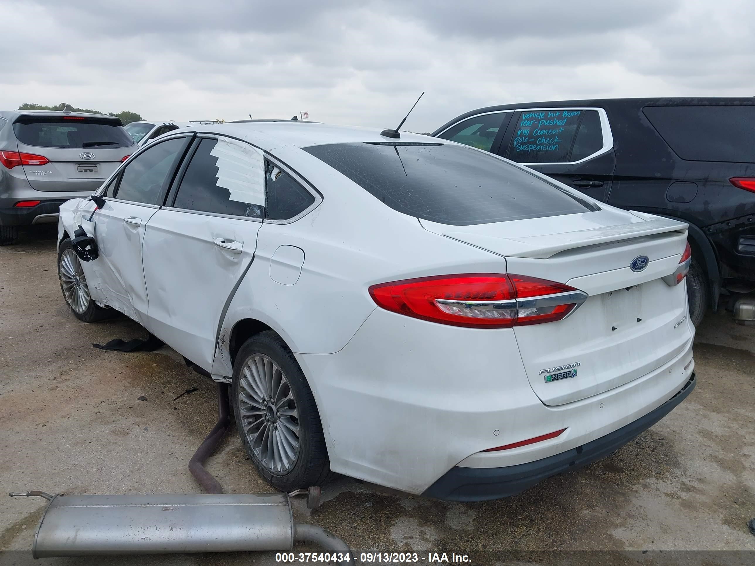 Photo 2 VIN: 3FA6P0SU0KR177484 - FORD FUSION 