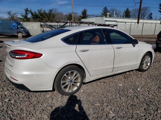 Photo 2 VIN: 3FA6P0SU0KR228529 - FORD FUSION 