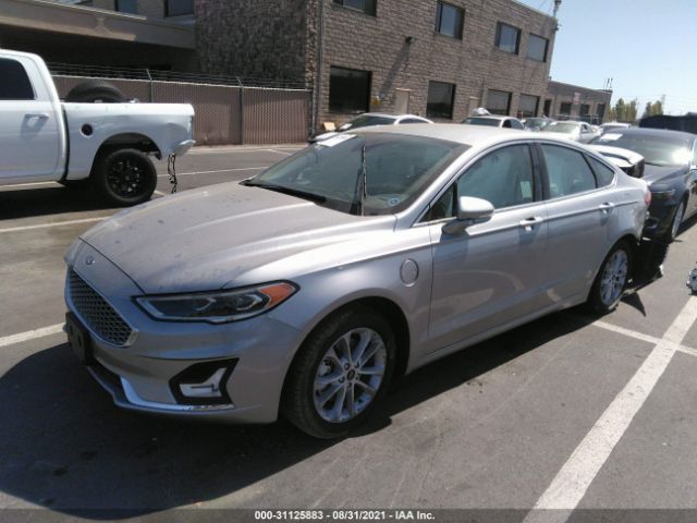 Photo 1 VIN: 3FA6P0SU0LR257269 - FORD FUSION 