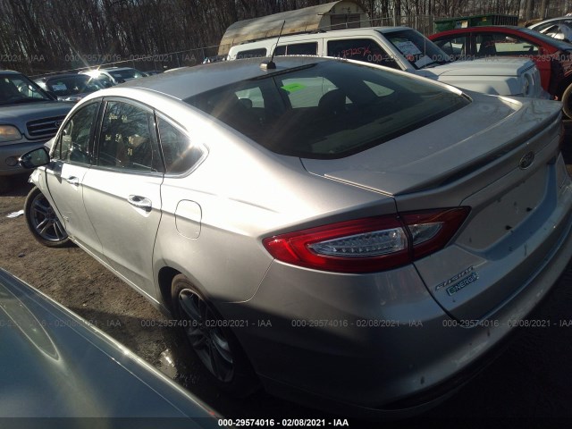 Photo 2 VIN: 3FA6P0SU1GR108505 - FORD FUSION 