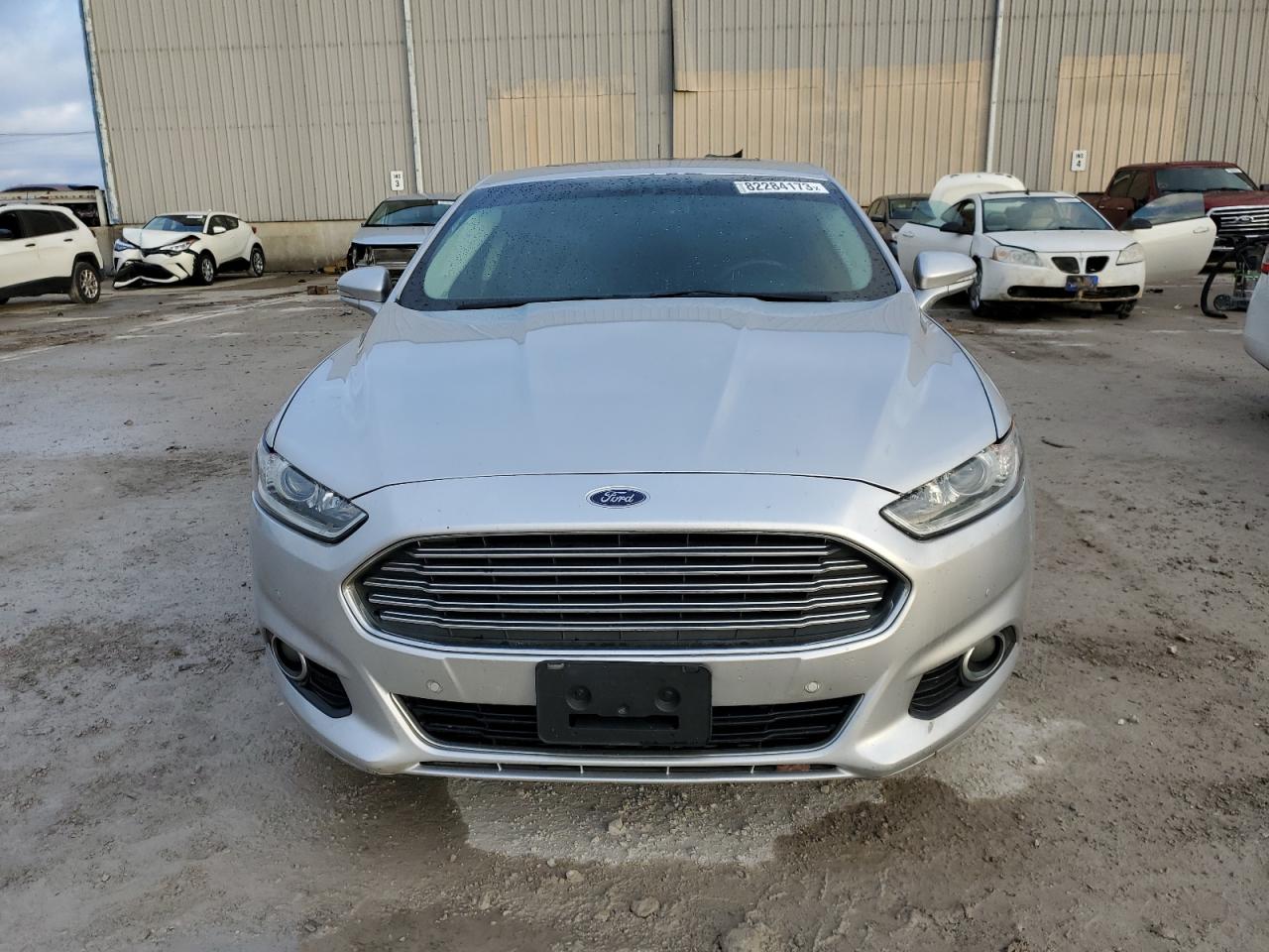 Photo 4 VIN: 3FA6P0SU1GR189313 - FORD FUSION 