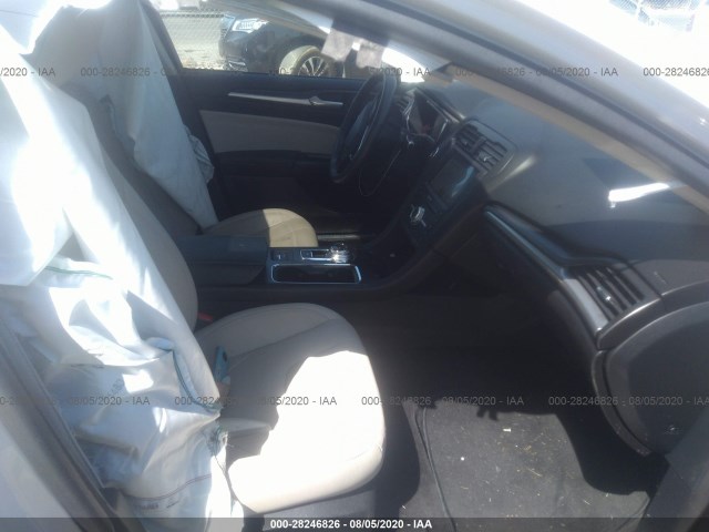 Photo 4 VIN: 3FA6P0SU1HR380215 - FORD FUSION ENERGI 