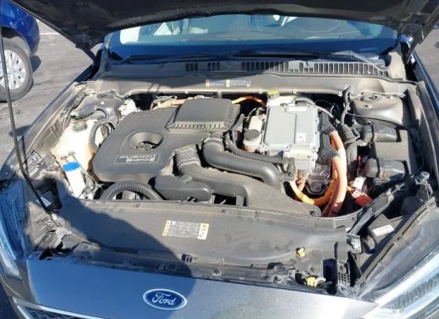 Photo 9 VIN: 3FA6P0SU1JR232569 - FORD FUSION ENERGI 