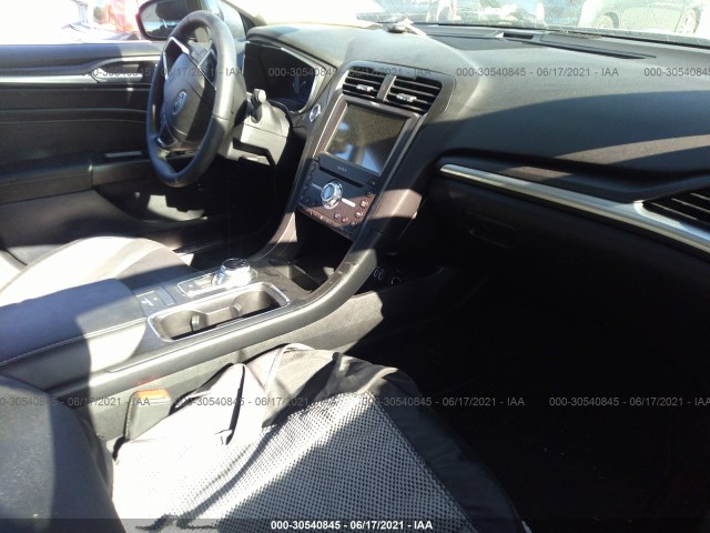 Photo 4 VIN: 3FA6P0SU1LR219565 - FORD FUSION ENERGI 