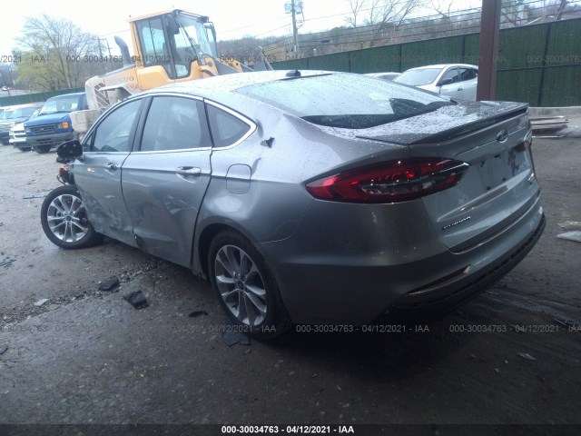 Photo 2 VIN: 3FA6P0SU1LR220442 - FORD FUSION ENERGI 