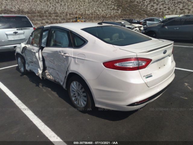 Photo 2 VIN: 3FA6P0SU2ER324702 - FORD FUSION ENERGI 