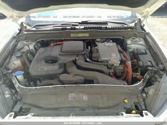 Photo 9 VIN: 3FA6P0SU2ER324702 - FORD FUSION ENERGI 