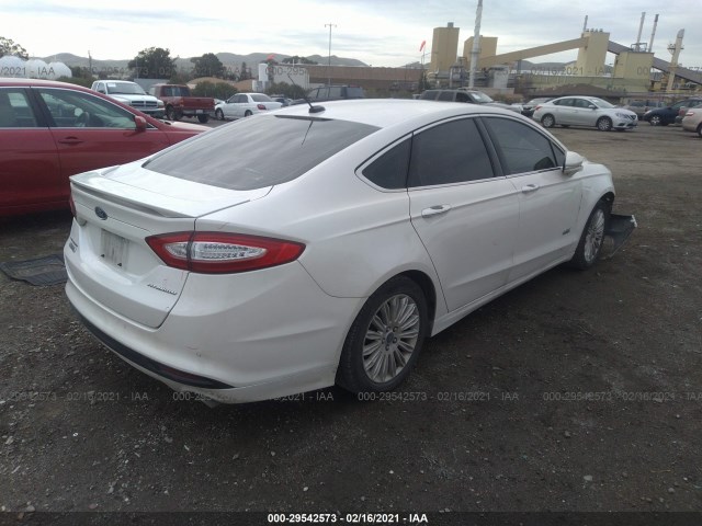 Photo 3 VIN: 3FA6P0SU2ER379960 - FORD FUSION ENERGI 