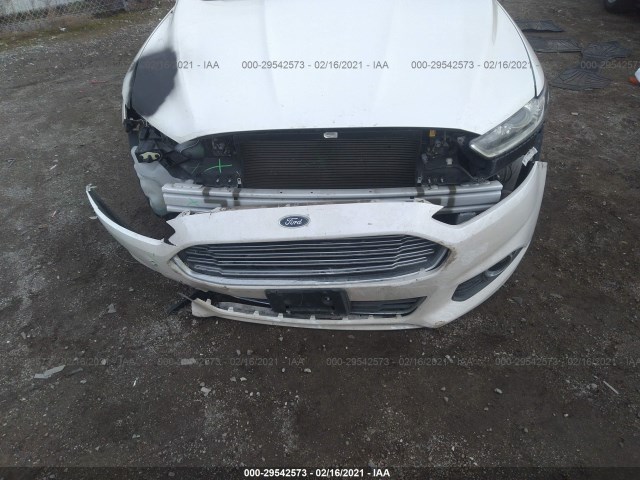 Photo 5 VIN: 3FA6P0SU2ER379960 - FORD FUSION ENERGI 