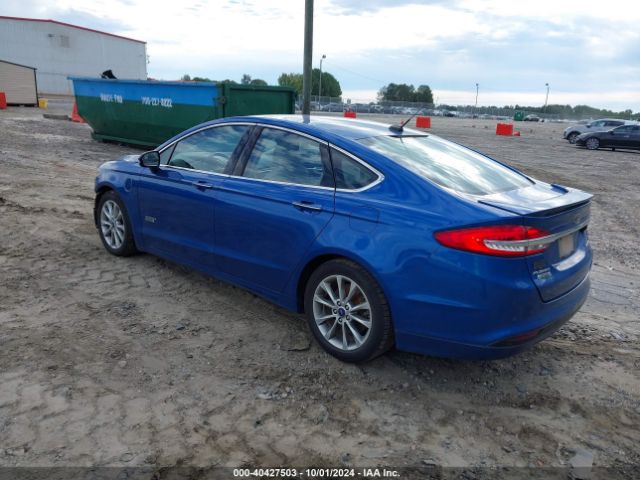 Photo 2 VIN: 3FA6P0SU2HR191119 - FORD FUSION 