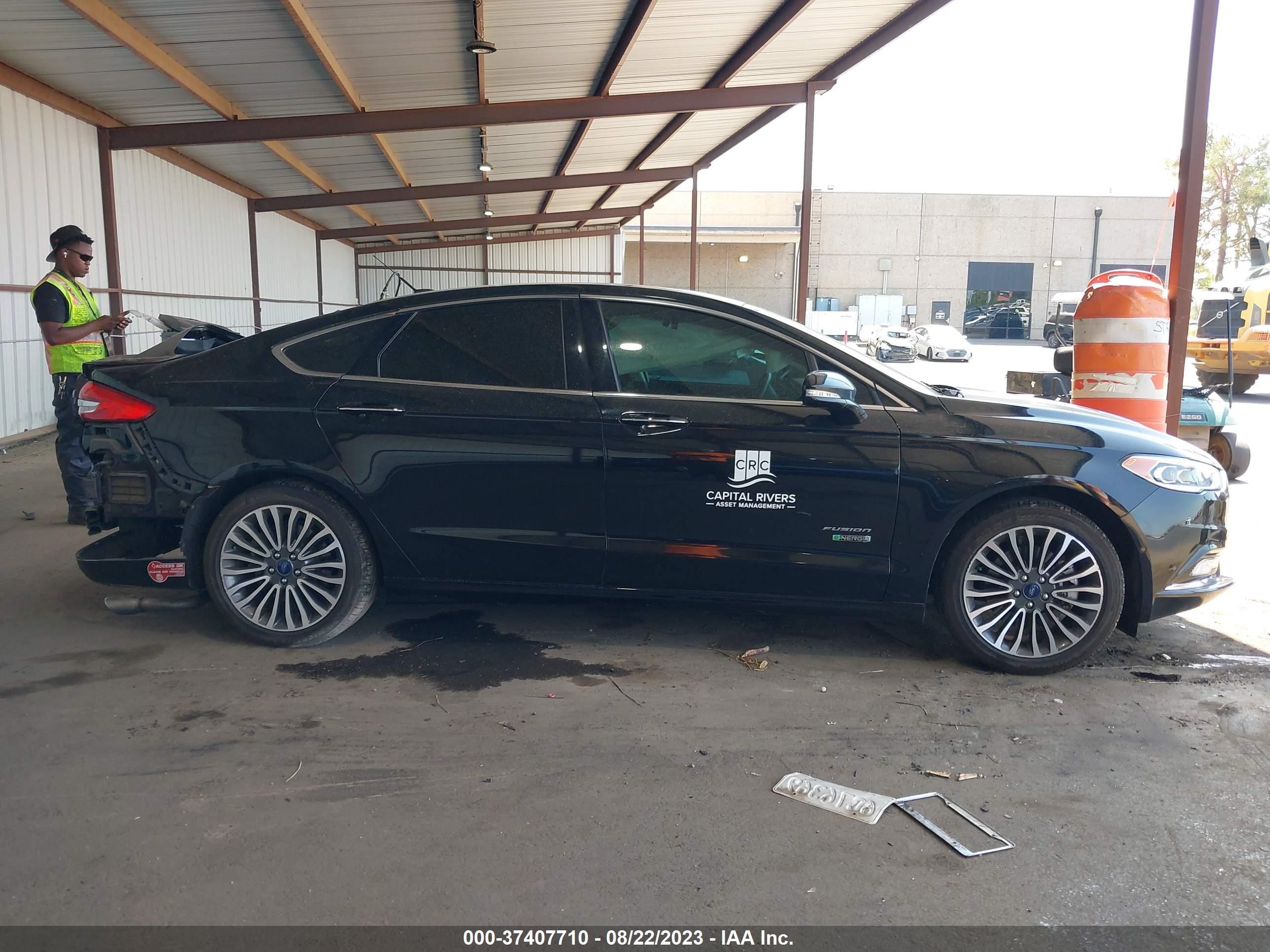 Photo 13 VIN: 3FA6P0SU2HR354674 - FORD FUSION 