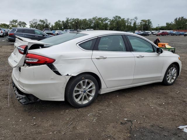 Photo 2 VIN: 3FA6P0SU2KR218052 - FORD FUSION TIT 