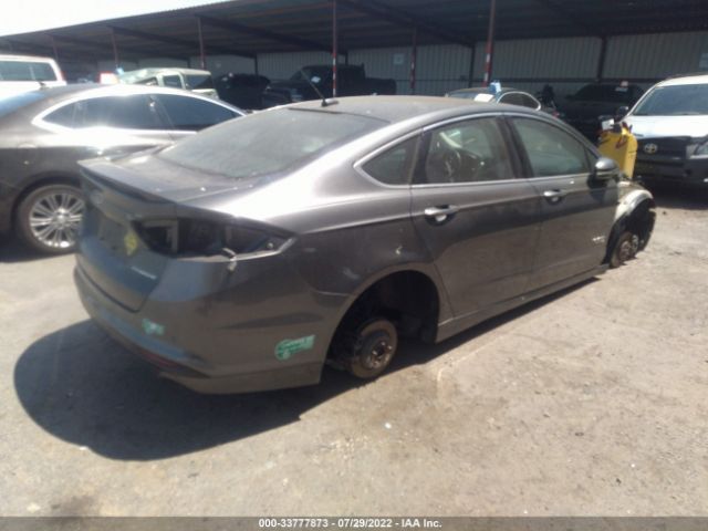 Photo 3 VIN: 3FA6P0SU3FR105894 - FORD FUSION ENERGI 