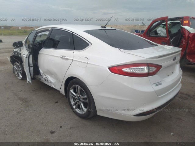 Photo 2 VIN: 3FA6P0SU3FR147210 - FORD FUSION ENERGI 