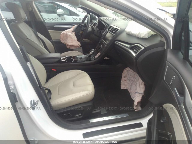 Photo 4 VIN: 3FA6P0SU3FR147210 - FORD FUSION ENERGI 