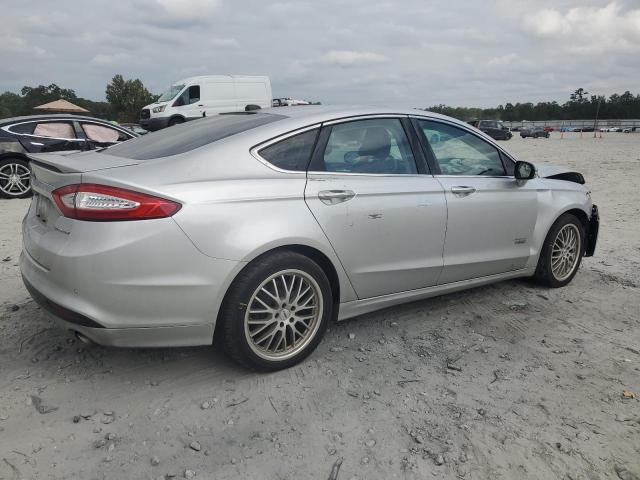 Photo 2 VIN: 3FA6P0SU3GR243095 - FORD FUSION TIT 