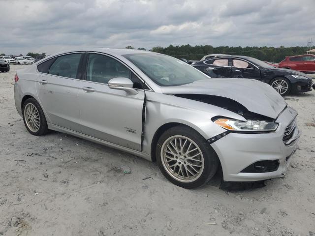 Photo 3 VIN: 3FA6P0SU3GR243095 - FORD FUSION TIT 