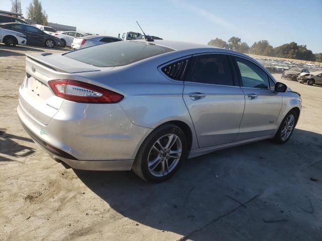 Photo 2 VIN: 3FA6P0SU4GR173526 - FORD FUSION TIT 