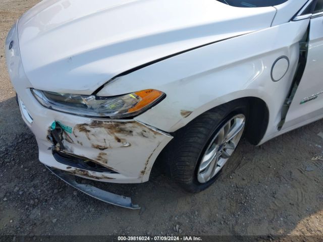 Photo 5 VIN: 3FA6P0SU4GR357400 - FORD FUSION 