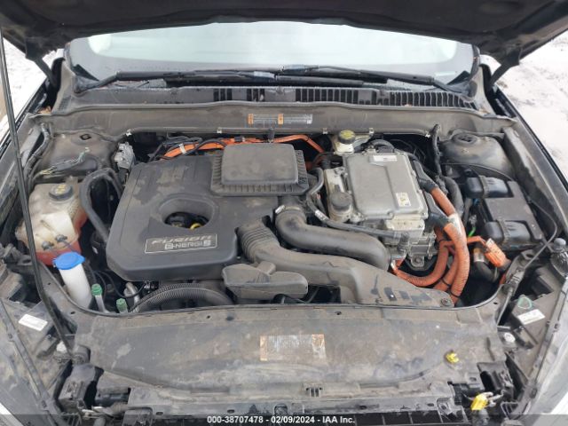 Photo 9 VIN: 3FA6P0SU4HR152242 - FORD FUSION ENERGI 