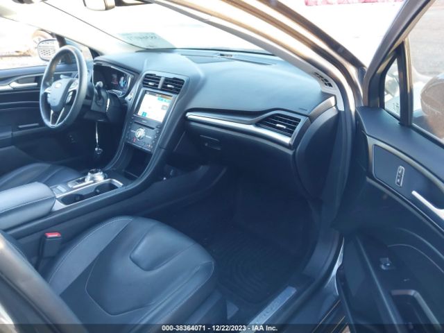 Photo 4 VIN: 3FA6P0SU4JR162873 - FORD FUSION ENERGI 