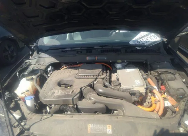 Photo 9 VIN: 3FA6P0SU4KR215928 - FORD FUSION ENERGI 