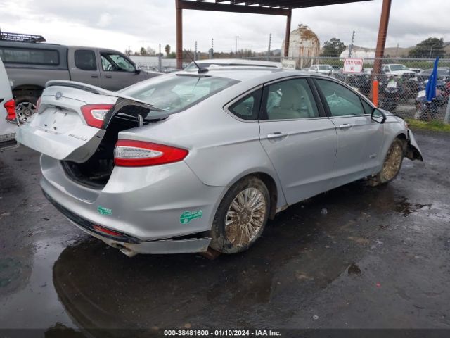 Photo 3 VIN: 3FA6P0SU5ER269937 - FORD FUSION ENERGI 