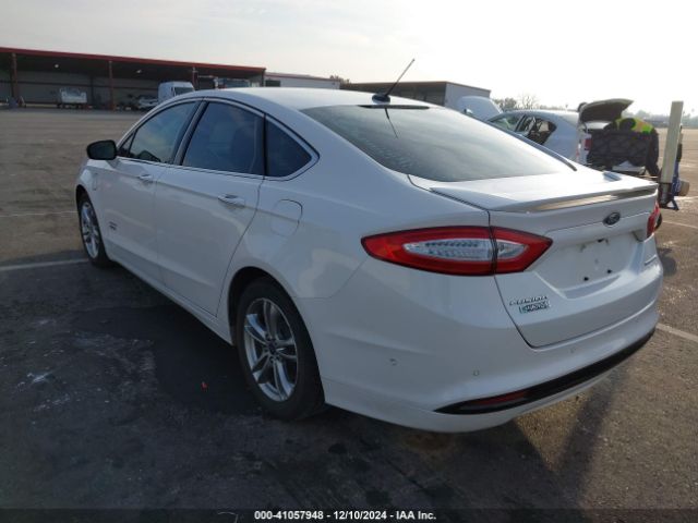 Photo 2 VIN: 3FA6P0SU5GR106840 - FORD FUSION 