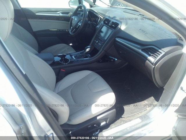 Photo 4 VIN: 3FA6P0SU5GR229506 - FORD FUSION ENERGI 