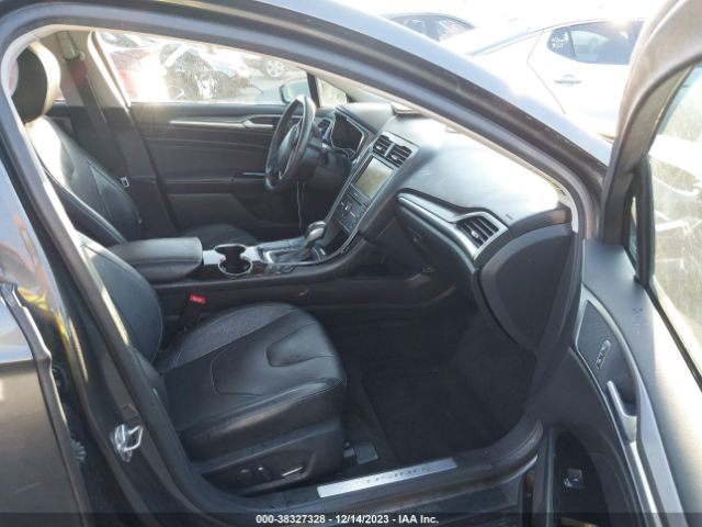 Photo 4 VIN: 3FA6P0SU5GR247102 - FORD FUSION ENERGI 