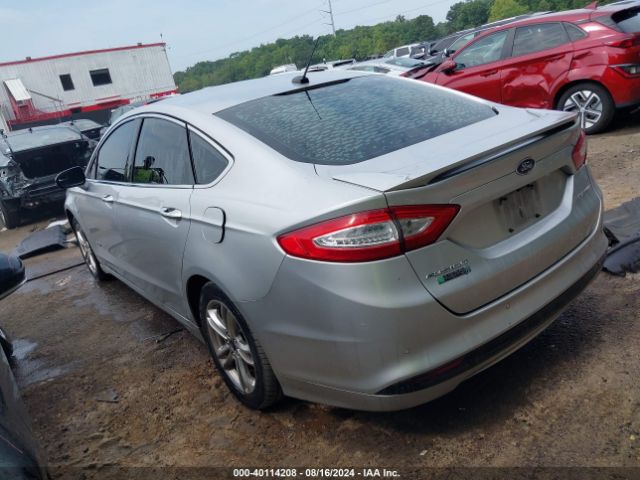 Photo 2 VIN: 3FA6P0SU6GR321692 - FORD FUSION 