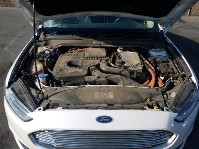 Photo 6 VIN: 3FA6P0SU7GR229572 - FORD FUSION TIT 