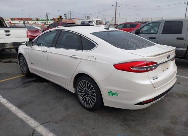 Photo 2 VIN: 3FA6P0SU7HR329592 - FORD FUSION 