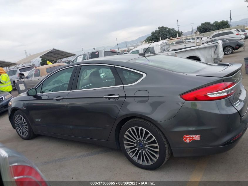 Photo 13 VIN: 3FA6P0SU7JR161751 - FORD FUSION 