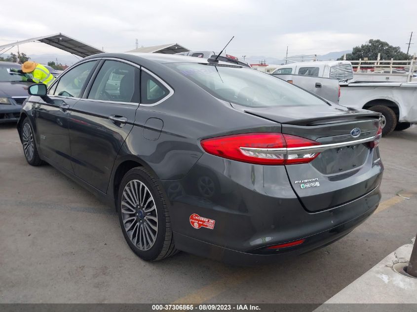 Photo 2 VIN: 3FA6P0SU7JR161751 - FORD FUSION 