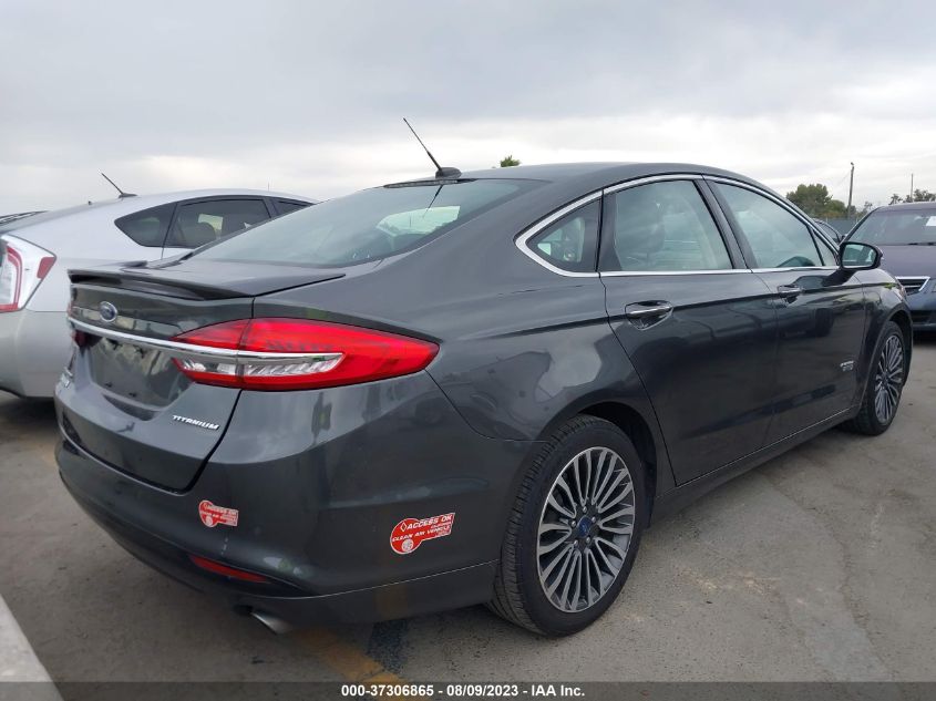 Photo 3 VIN: 3FA6P0SU7JR161751 - FORD FUSION 