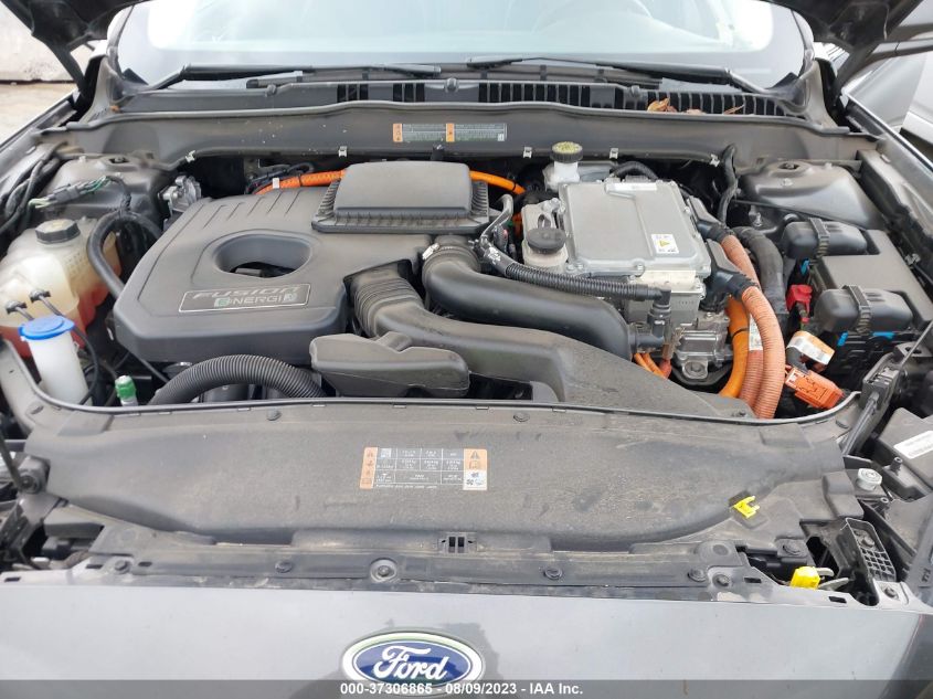 Photo 9 VIN: 3FA6P0SU7JR161751 - FORD FUSION 