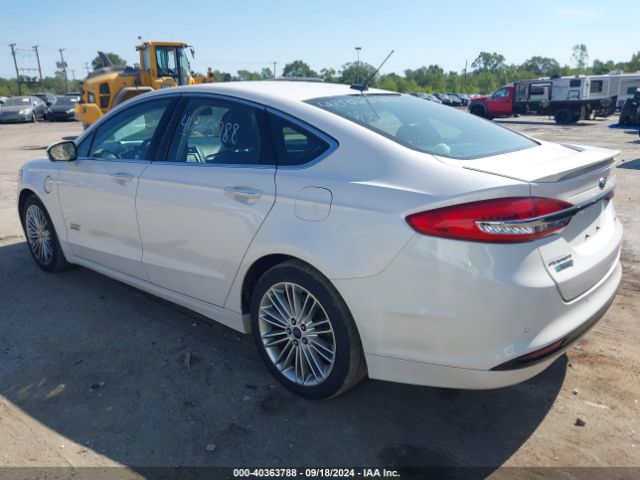 Photo 2 VIN: 3FA6P0SU7JR182860 - FORD FUSION 