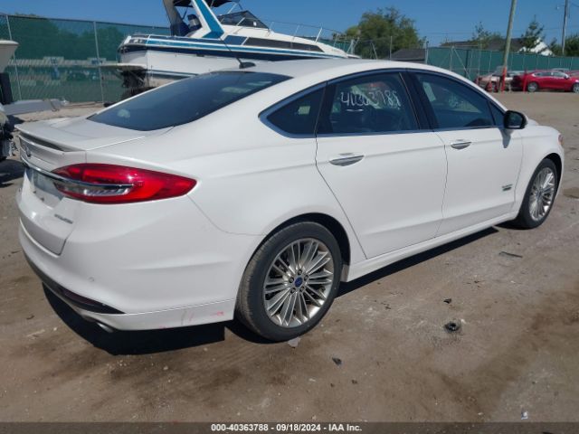 Photo 3 VIN: 3FA6P0SU7JR182860 - FORD FUSION 