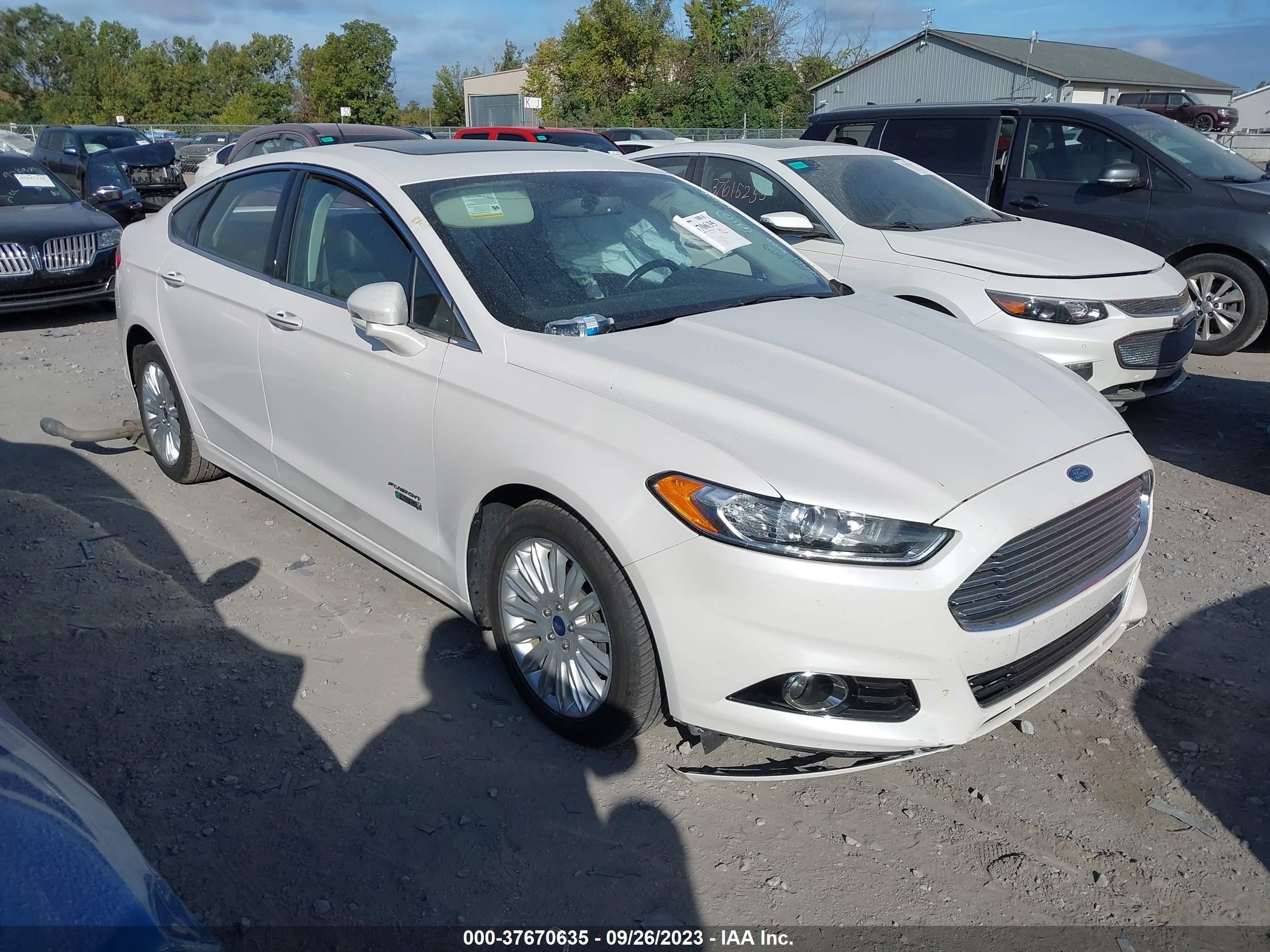 Photo 0 VIN: 3FA6P0SU8DR285161 - FORD FUSION 