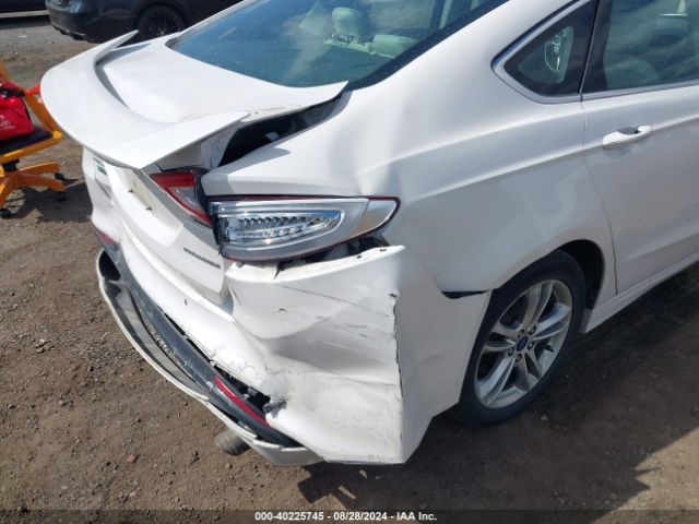 Photo 5 VIN: 3FA6P0SU8FR284269 - FORD FUSION 