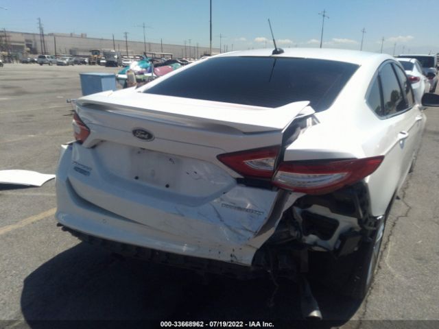 Photo 5 VIN: 3FA6P0SU8GR187428 - FORD FUSION ENERGI 