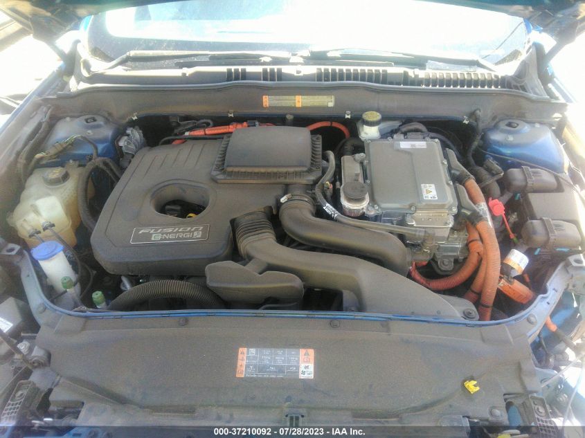 Photo 9 VIN: 3FA6P0SU8HR129742 - FORD FUSION 