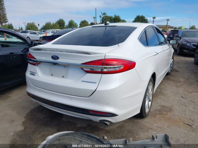 Photo 3 VIN: 3FA6P0SU8HR129837 - FORD FUSION ENERGI 