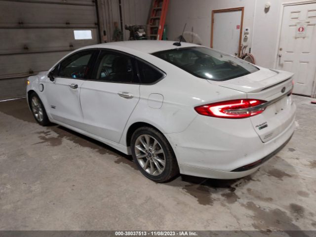 Photo 2 VIN: 3FA6P0SU8HR191478 - FORD FUSION ENERGI 