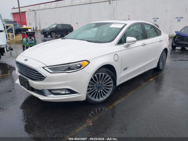 Photo 1 VIN: 3FA6P0SU8JR260899 - FORD FUSION 